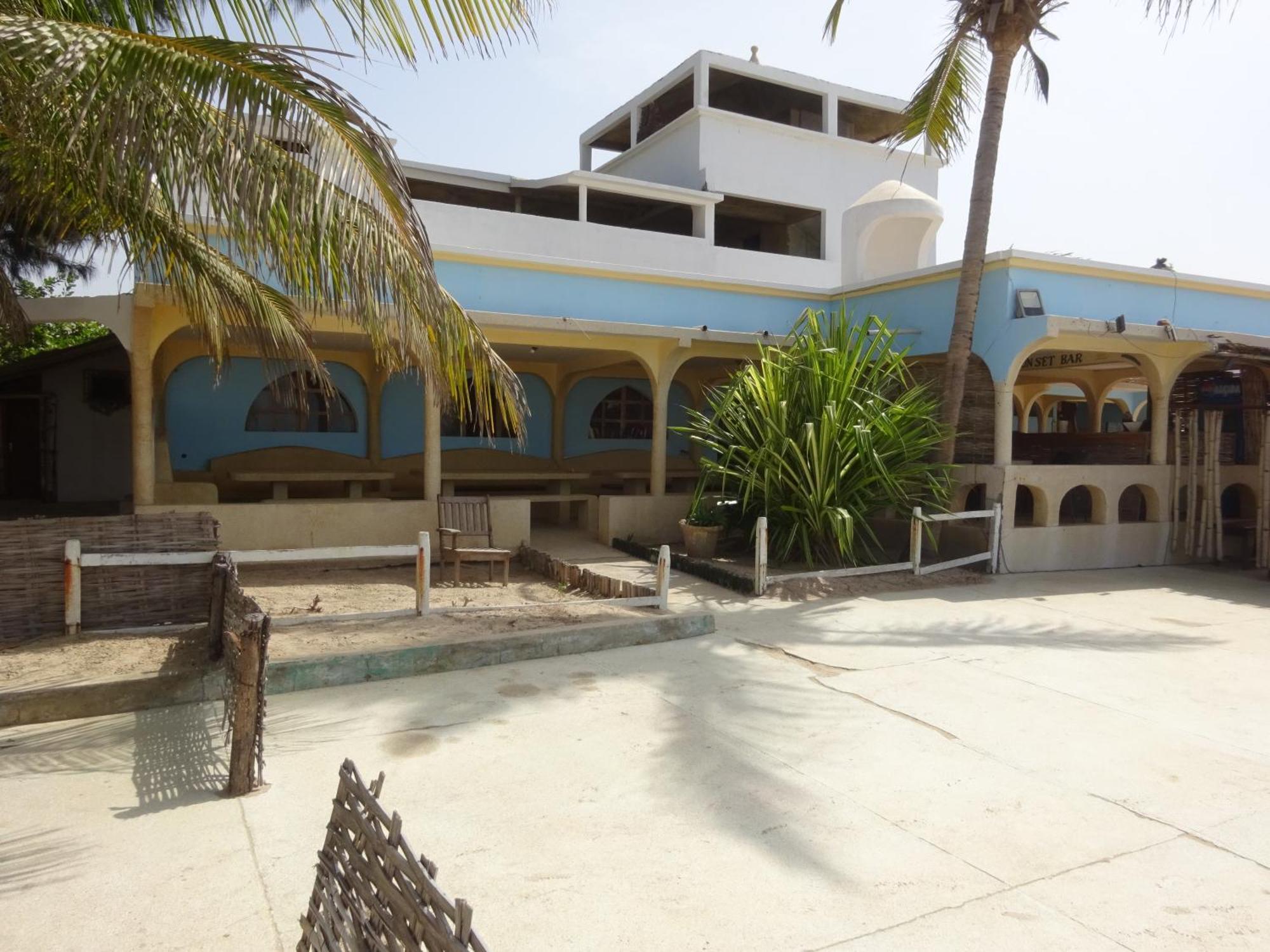 Hotel Du Bar De La Mer Cap Skirring Kabrousse Exterior foto